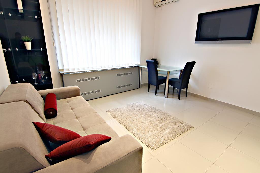 City Centre Apartment Novi Sad Exterior foto